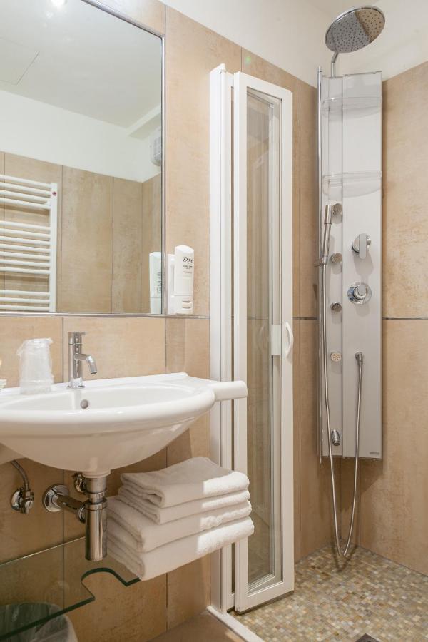 Hotel Derby Exclusive Milano Marittima Exterior photo